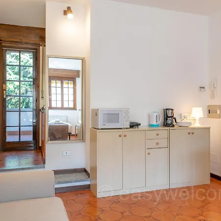 Easywelcome Casartelli Flat דירה *