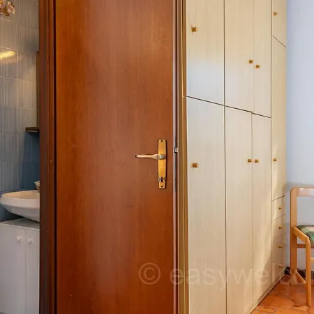 Easywelcome Casartelli Flat דירה
